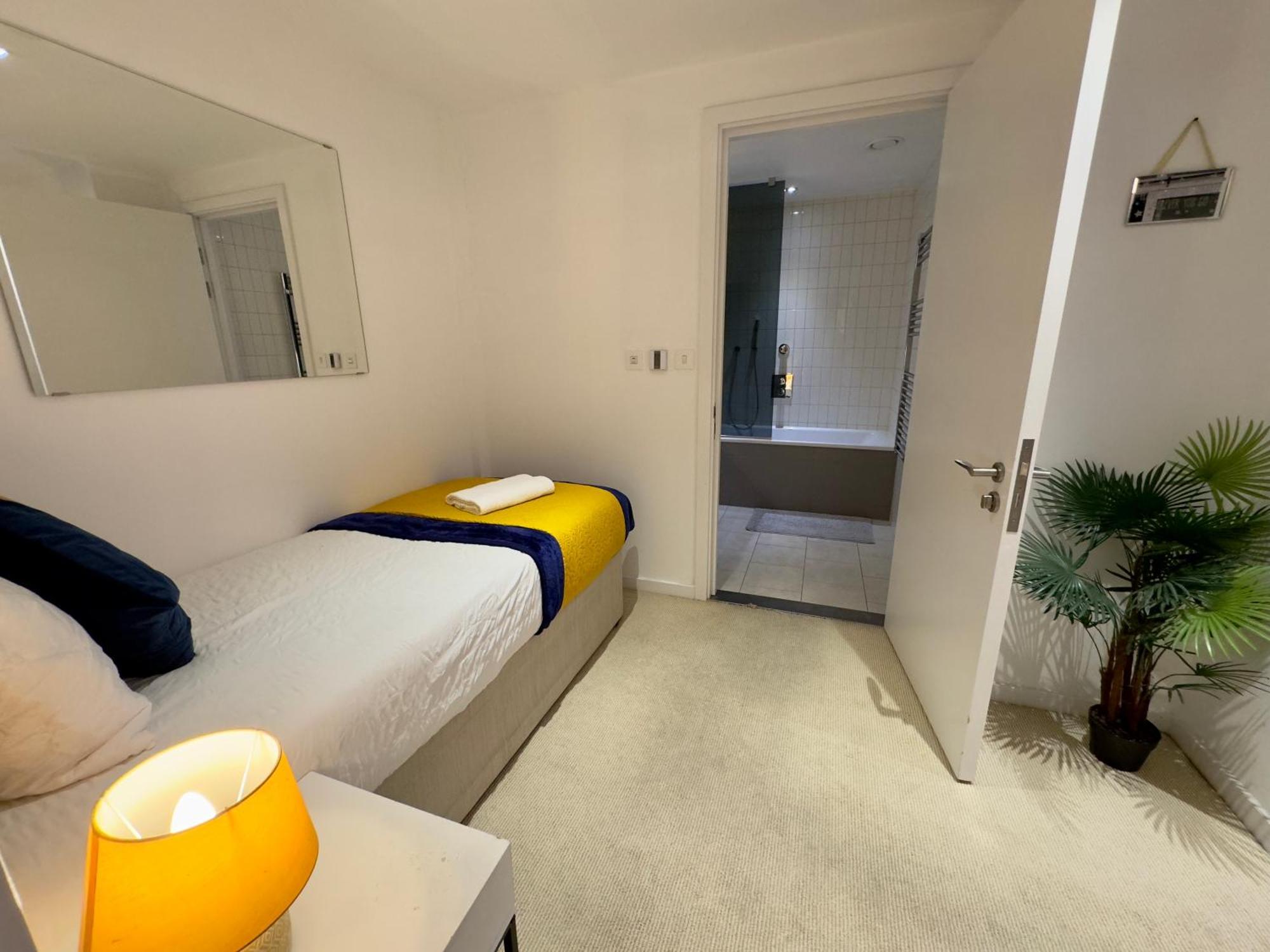 London Excel Cosy Apartment With Balcony & River View Close To O2 Arena, Cable Car, City Hall Kültér fotó
